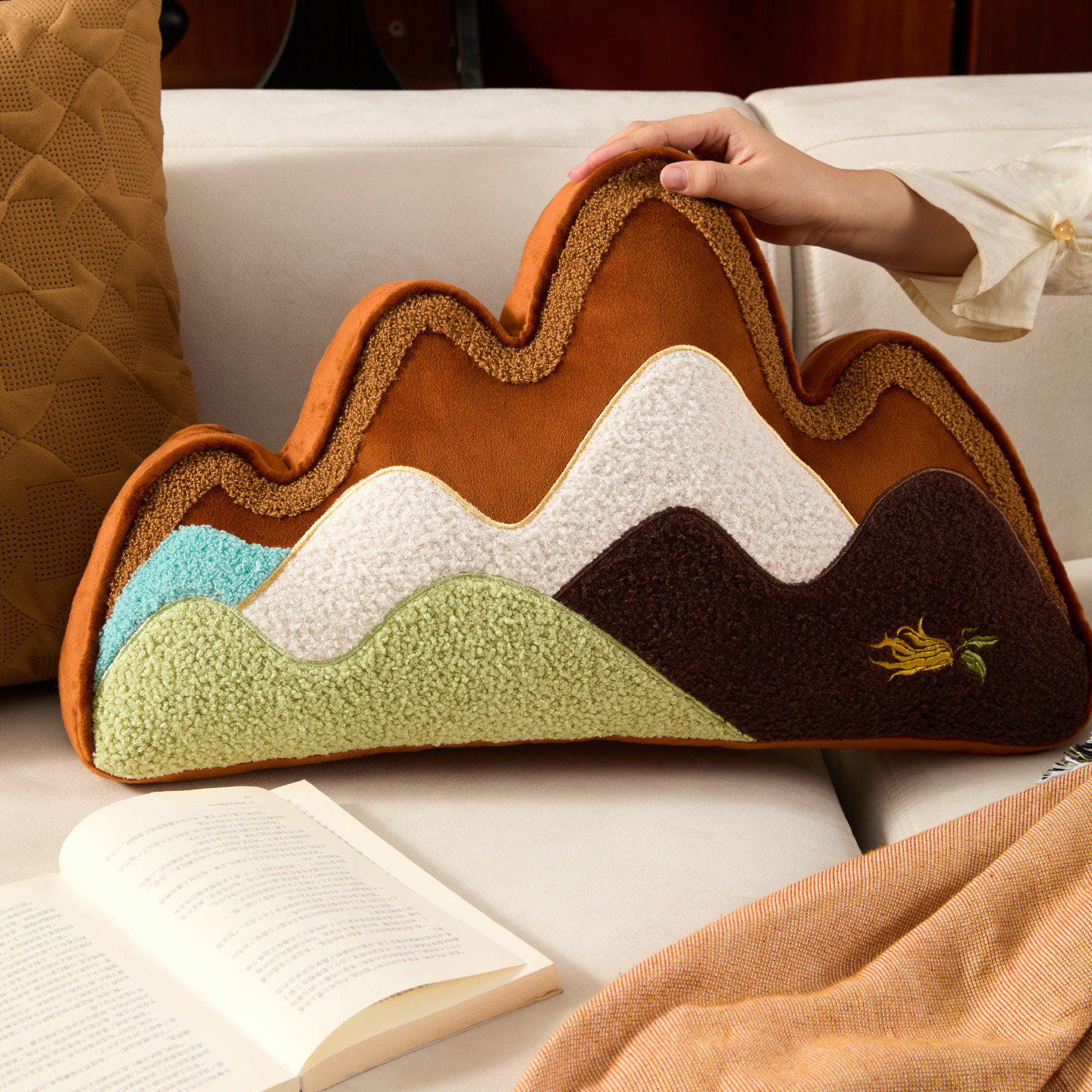 靠山抱枕定制异形刺绣创意沙发大靠枕床头靠背办公室靠垫车载腰靠