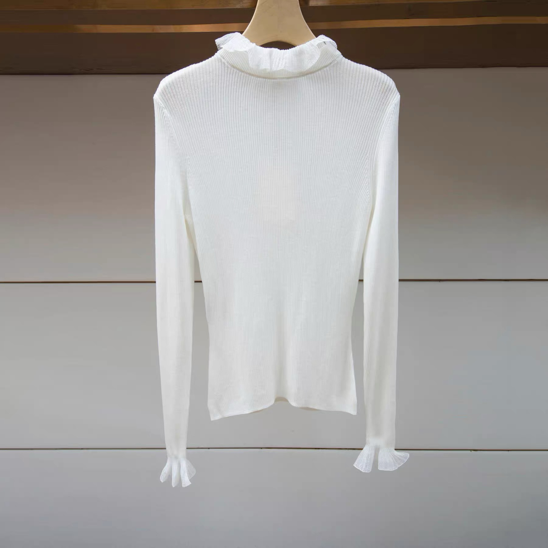 2025年冬季新款 专柜正品 羊毛修身显瘦打底气质针织衫女XRJ7M14D