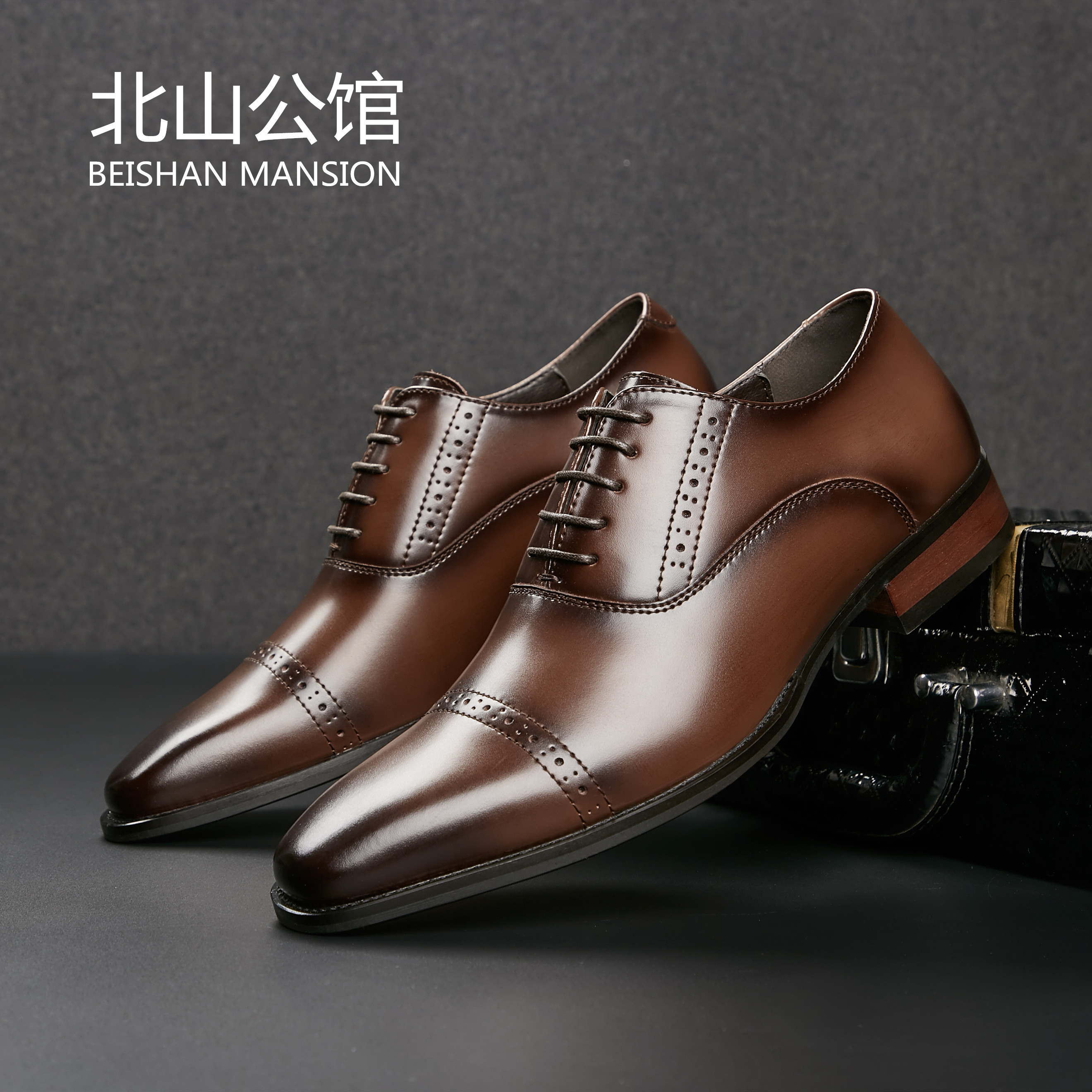 布洛克雕花男鞋英伦上班青年男士