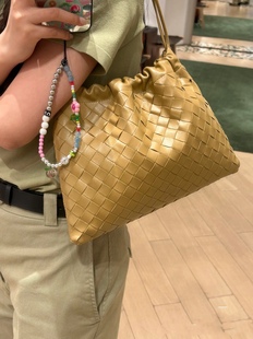 秋冬新品Dustbag垃圾袋慵懒随意真皮编织轻巧大容量女单肩斜挎包