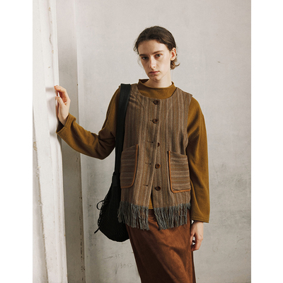 羊毛流苏西部游牧感撞色条纹马甲