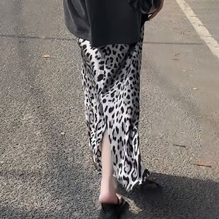 豹纹时髦开叉半身裙女2025夏季新款今年流行高腰显瘦高级大码长裙