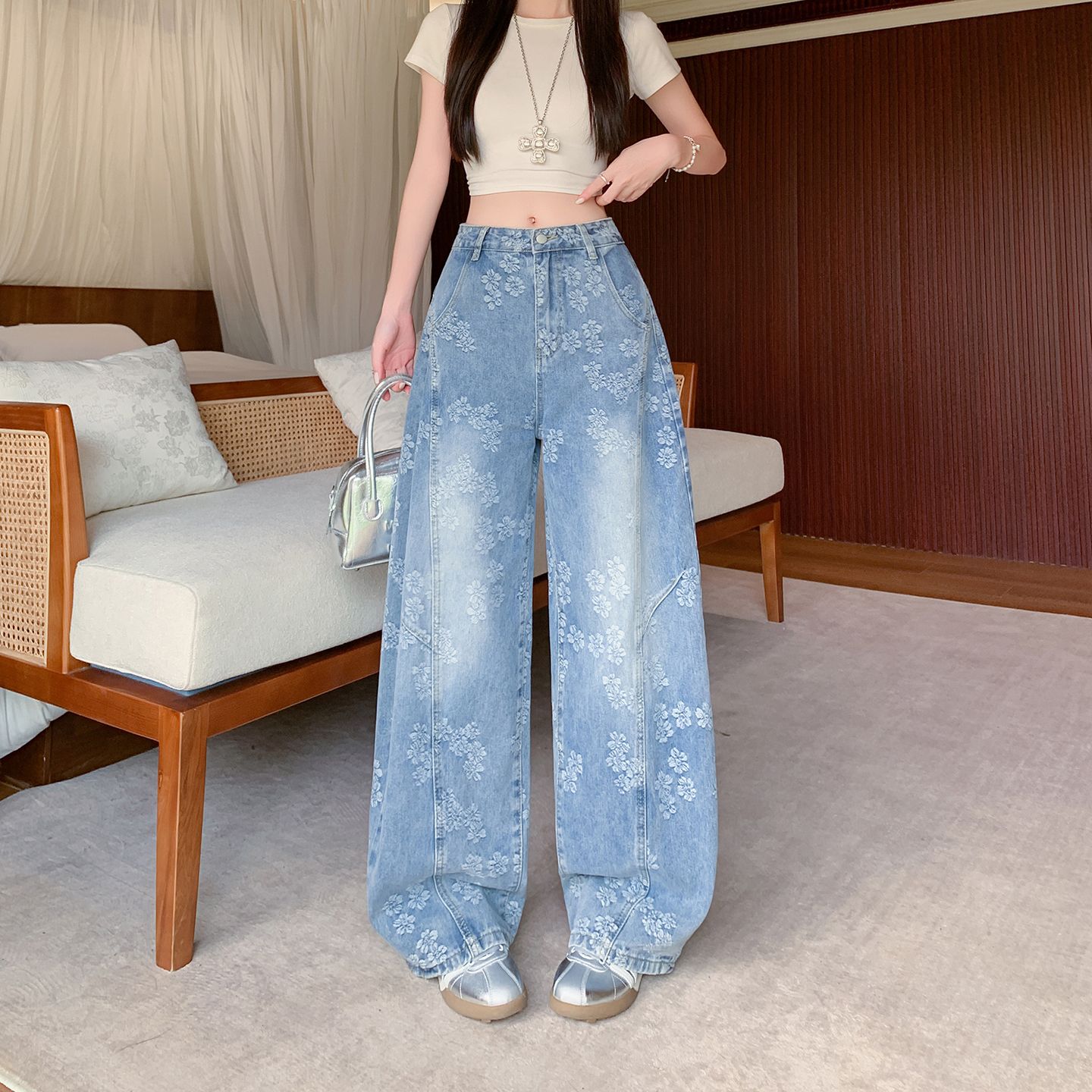 提花高级感弯刀牛仔裤女2026新款秋冬九分阔腿宽松高腰镰刀裤子