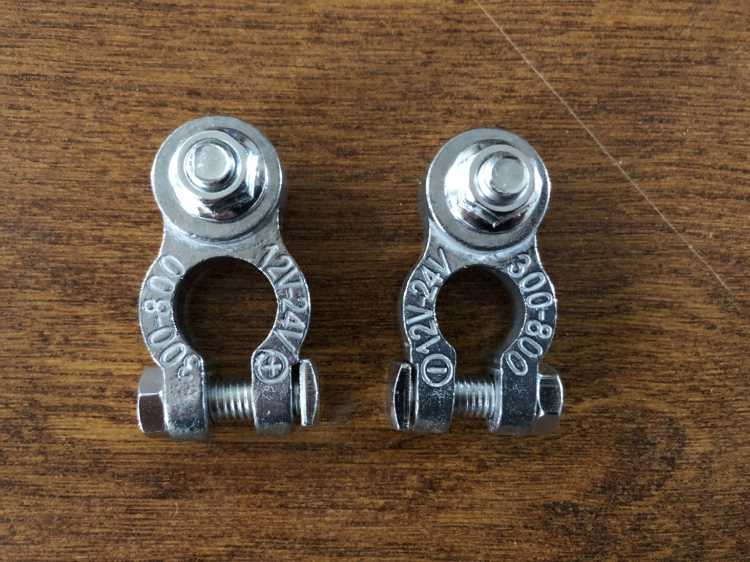 汽车货车通用电瓶蓄电池桩头接头卡子加厚一副两个