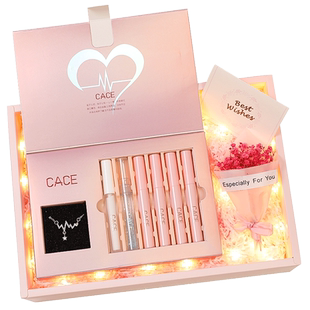 闺蜜女生生日礼物送高级感实用妈妈女朋友女孩三八妇女节18岁成年