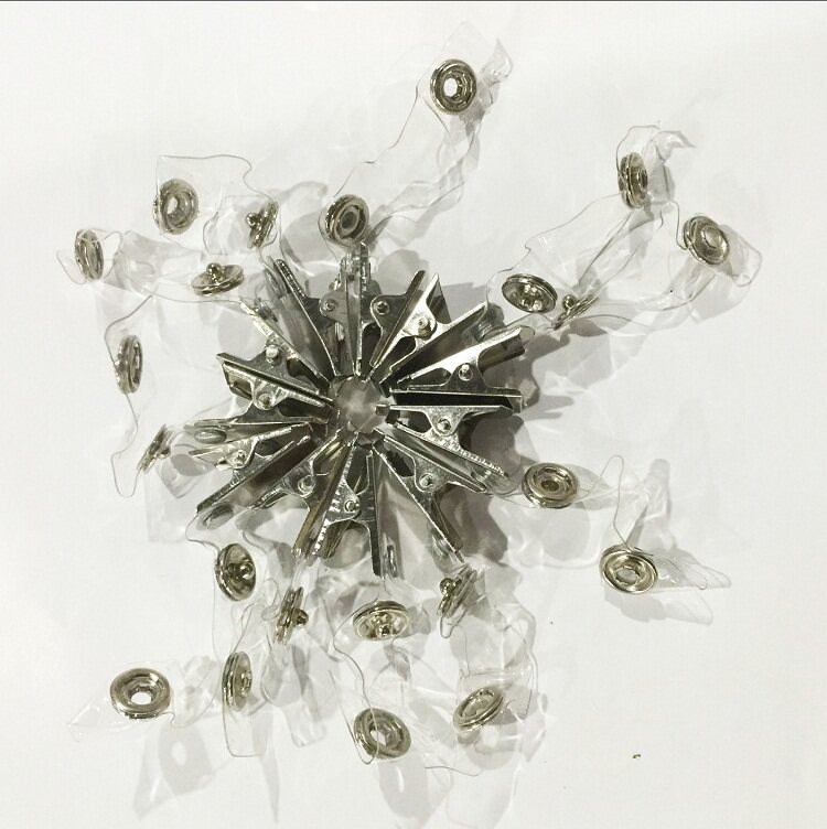 铁夹子小号带弹簧按扣胸牌工作证证件胸卡标签英文铁片小夹500个