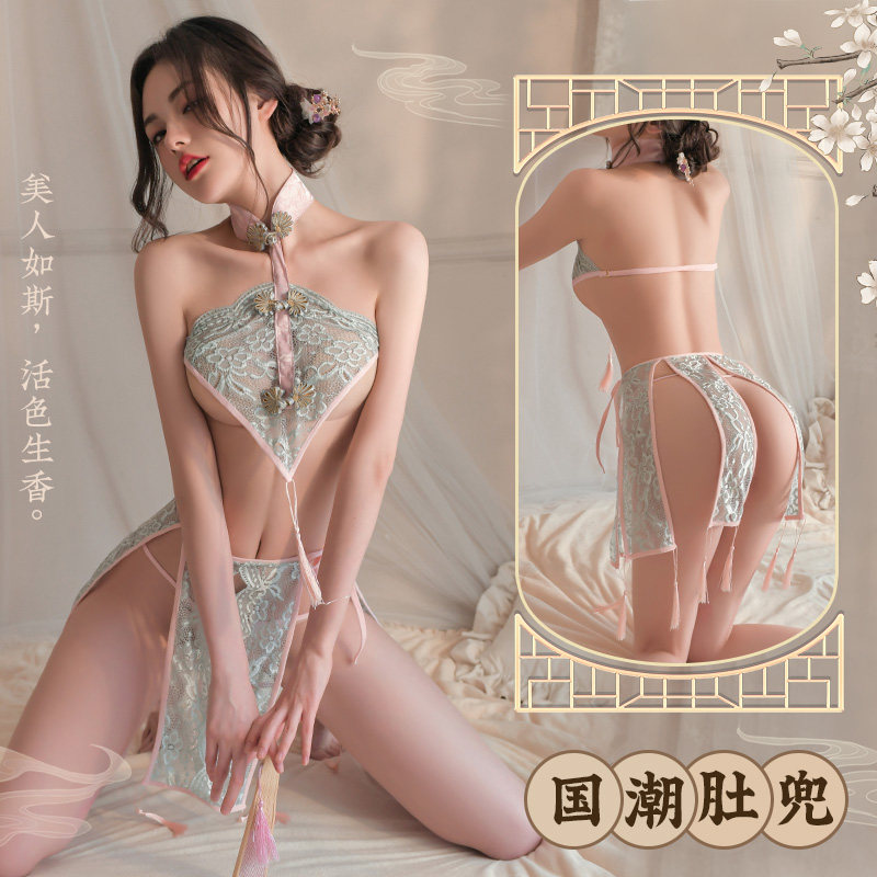 【恃君宠·迷心计】立领盘扣蕾丝肚兜 分片系带流苏裙摆 古风套装