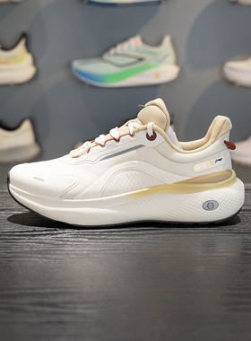 李宁SOFT PLUS 2男子休闲鞋2026新款防泼水柔软舒适运动鞋AGLW013