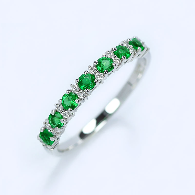 精品18K白金天然祖母绿钻石排戒