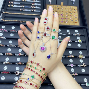 精品天然红宝石蓝宝石祖母绿彩宝 G18K金戒指吊坠耳钉