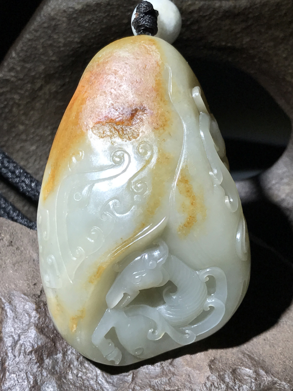 新疆和田玉 籽玉 籽料原石 独籽雕刻 龙马精神 马到成功 大手把件