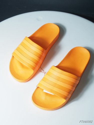 纯橙色三条纹logo一体成型