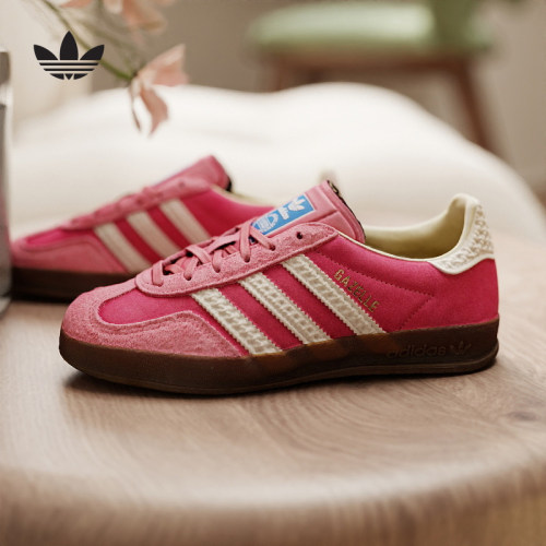 adidas阿迪达斯三叶草T头鞋女鞋草莓熊粉GAZELLE板鞋德训鞋IF1809
