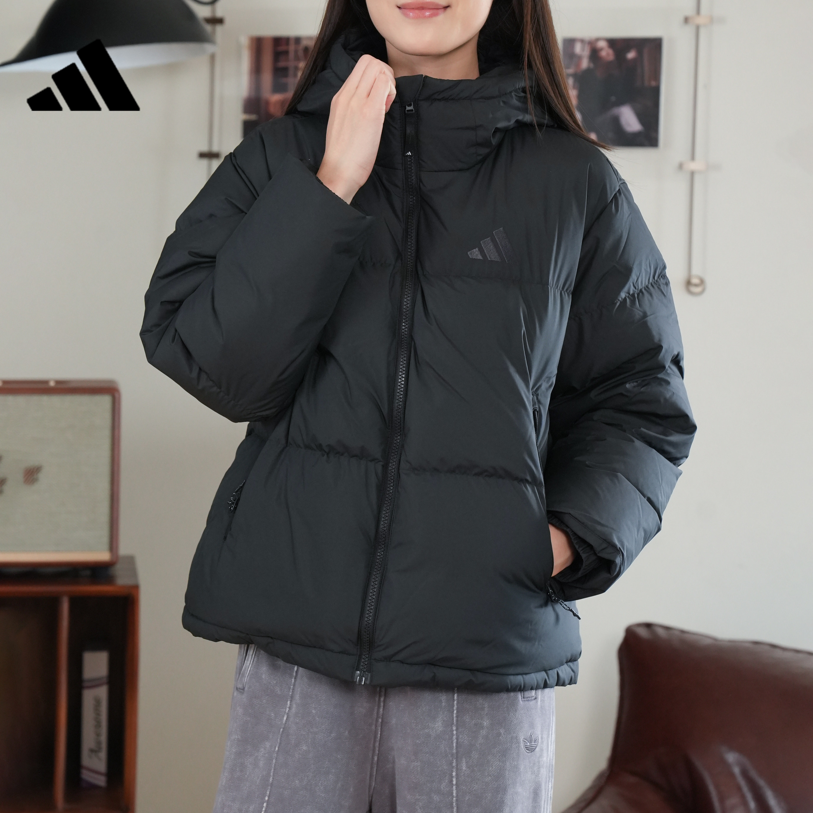 adidas阿迪达斯暖「芯」科技面包服冬女中长连帽羽绒服JV61