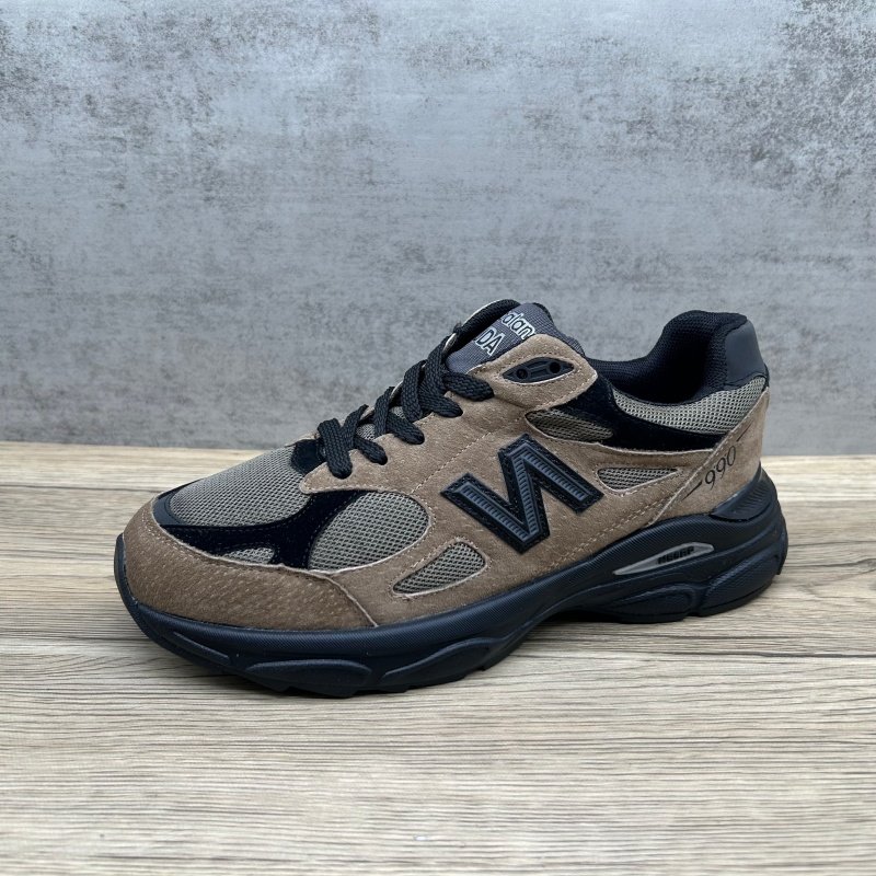 真皮网面网面运动休闲鞋女轻便