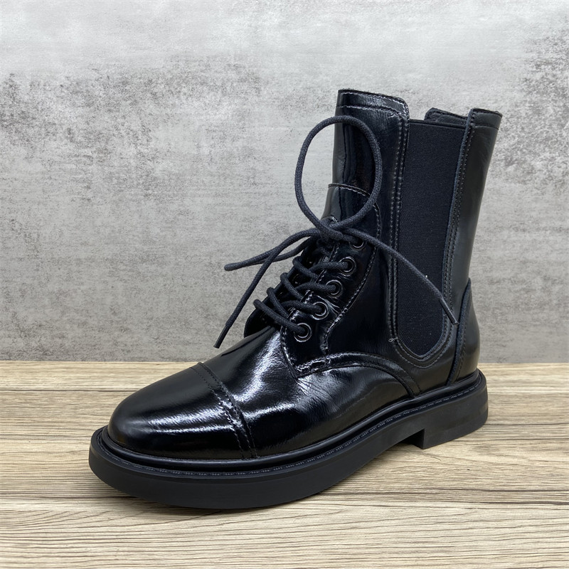 英伦风复古真皮圆头机车马丁靴