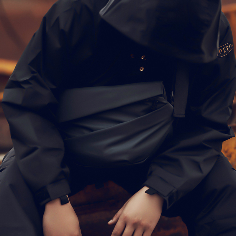 潮酷斜跨单肩包防泼水骑士装备