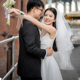 头纱新娘主婚纱高级感领证求婚头饰卷边多层素纱复古百搭结婚发饰