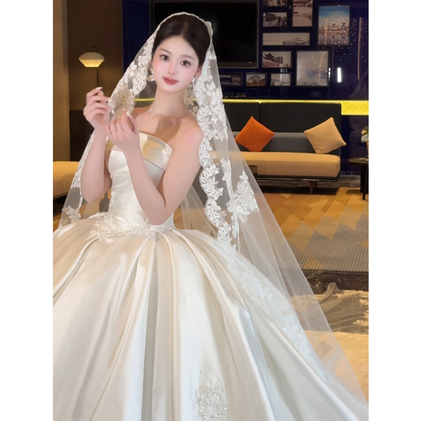 头纱新娘主婚纱法式蕾丝花边高级梦幻领证求婚头饰白色超仙大拖尾