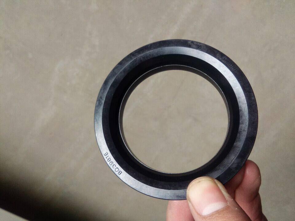 BQ3891盒式油封60-84-12/17，农机油封厂家直销60*84*12/17