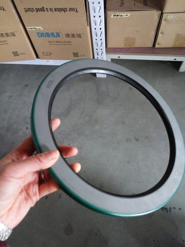 90036油封228.6-279.4-15.88-SA油封，英制油封228.6*279.4*15.88