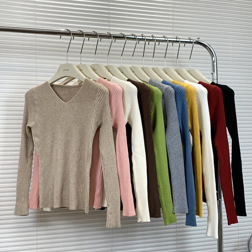 秋冬气质锁骨V领内搭针织长袖T恤
