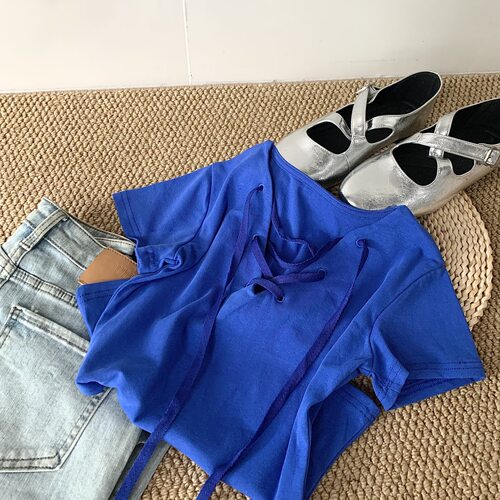 克莱因蓝色V领系带修身短袖t恤女
