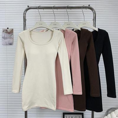 腰臀曲线温暖包裹加绒连衣裙