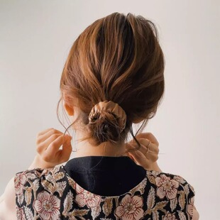 高级感皮革头饰莱丽克森皮发圈发绳皮筋女马尾侧边卡发夹刘海夹子