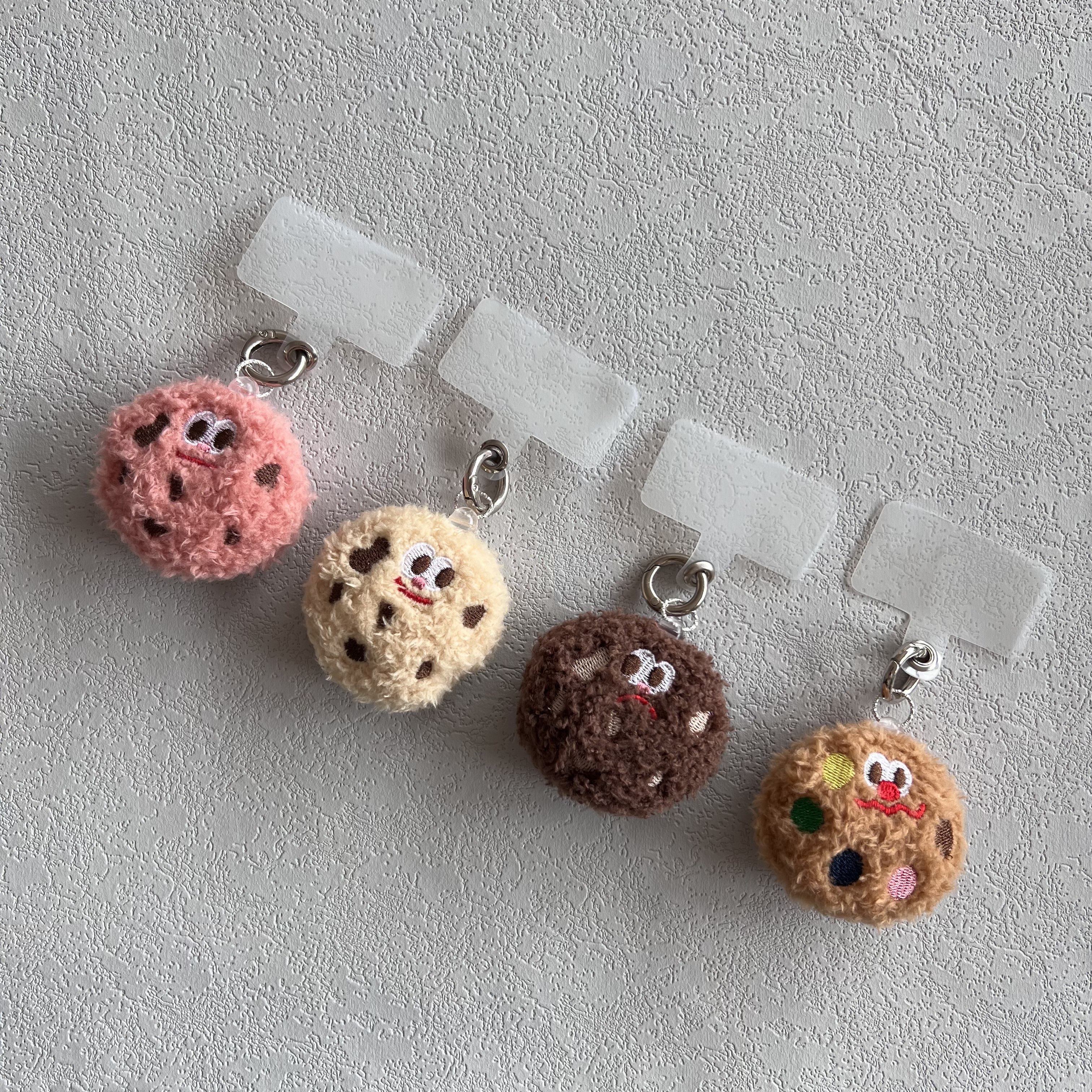 个性创意曲奇毛绒可爱小人手机壳垫片卡片挂件钥匙包水杯卡套挂饰