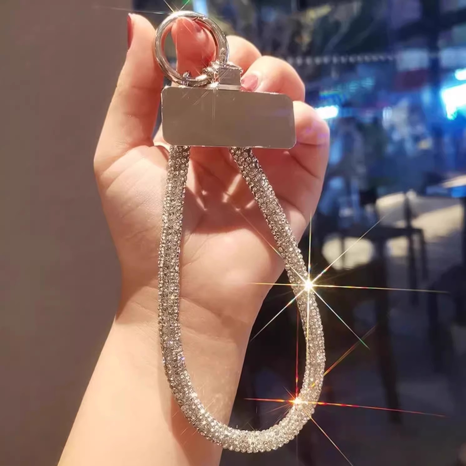 新款水钻手机链挂脖高级感女神奢华满钻手机挂绳长短通用斜跨挂绳