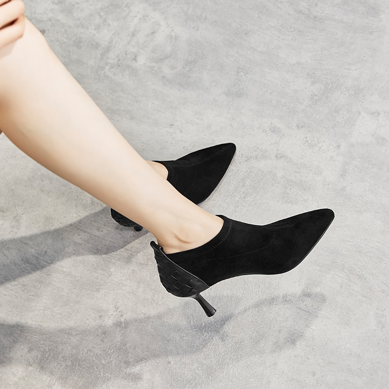 黑色高跟鞋漫沙洛舒适