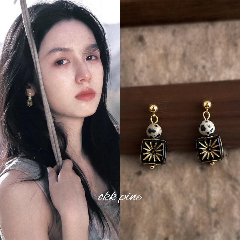 okk pine 高级感手作耳饰文艺复古捷克琉璃几何方形周也同款耳环
