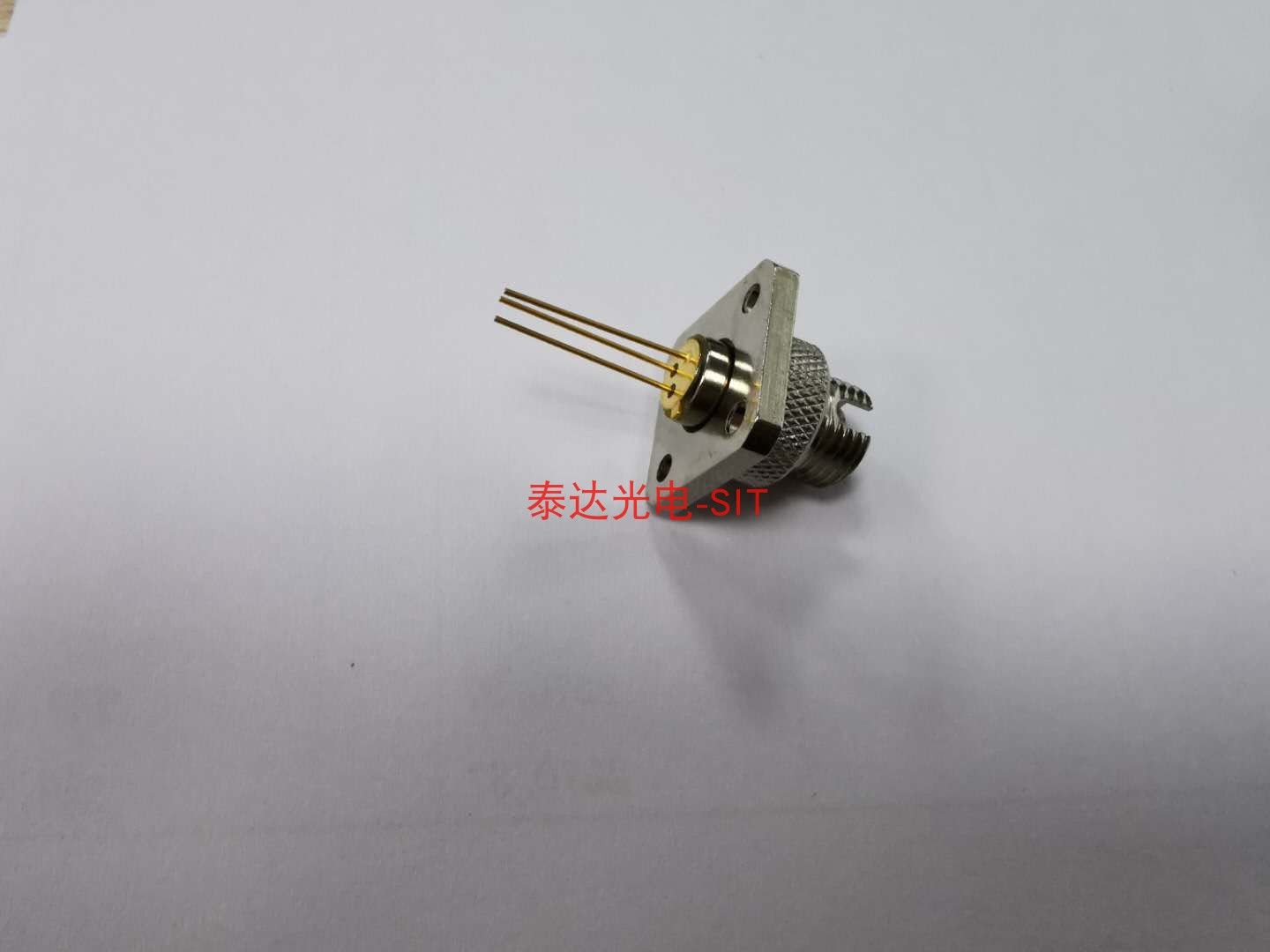 信正科技铟镓砷探测器暗电流1nA
