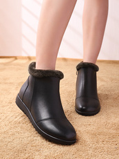 Женские сапоги 骆驼健足乐女鞋冬季加绒加厚保暖妈妈鞋防滑棉鞋休闲真皮女短靴子 3303794