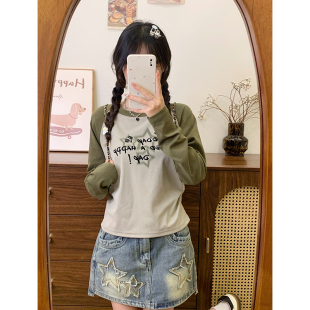 上衣新款 奶油 T恤女学院风打底衫 星星字母绿色插肩内搭长袖 宇宙