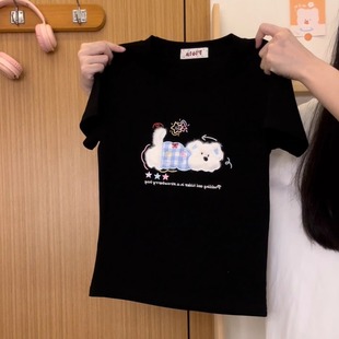 宇宙 T恤女甜妹减龄修身 奶油 植绒格纹小狗正肩短袖 上衣 夏季 短款