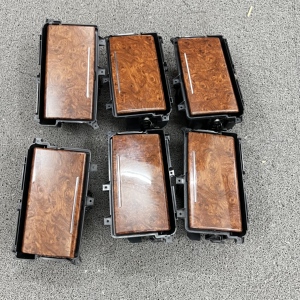 八代雅阁水杯盒储物盒总成