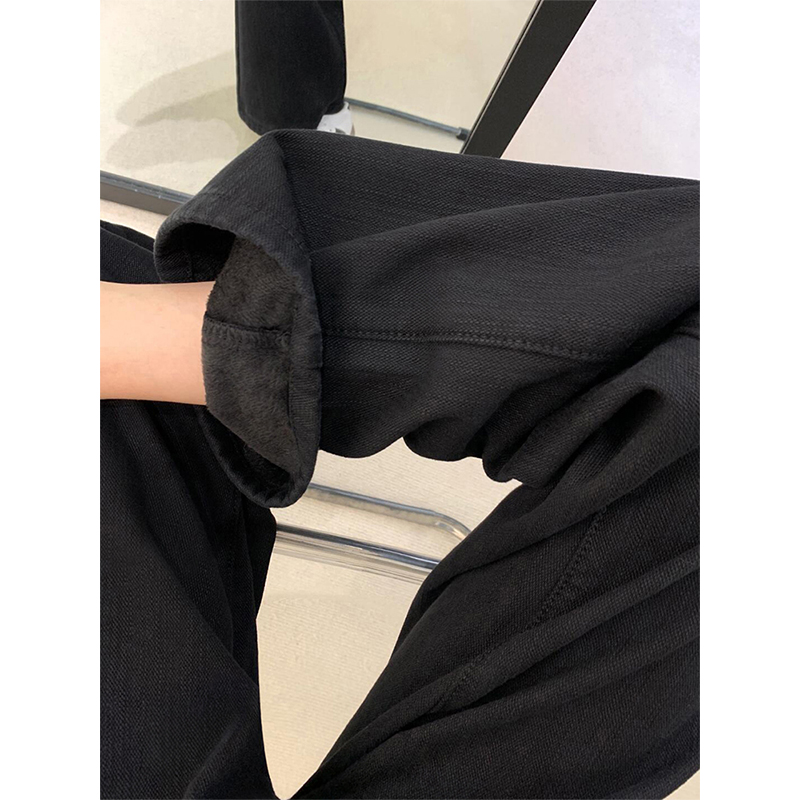 黑色加绒加厚直筒牛仔裤女冬季新款胖妹妹mm高腰遮胯显瘦阔腿长裤