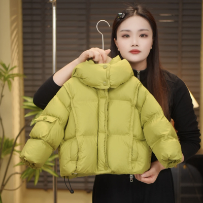 儿童宝宝羽绒服2025秋冬新款男童女童加厚保暖连帽外套洋气外套