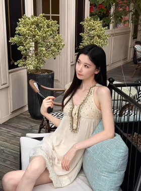 漏肩CiCibabyShop12/24 2025法式重工钉珠吊带连衣裙高级感裙子