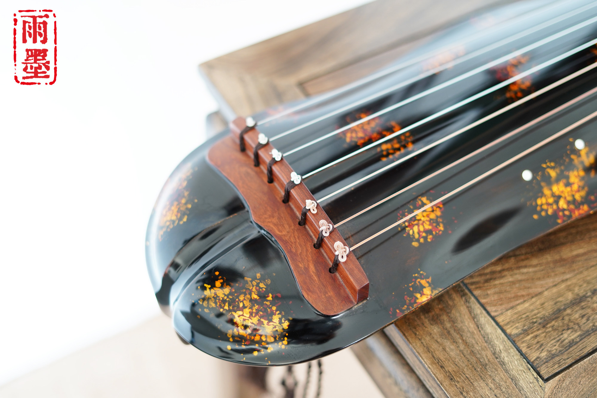 洒金蕉叶式伏羲古琴老杉木专业演奏级生漆纯手工初学者送古琴桌凳