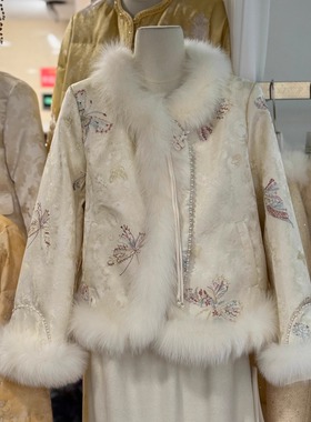 新中式名媛风狐狸毛提花羽绒服女2025冬季珍珠流苏重工白鸭绒皮草