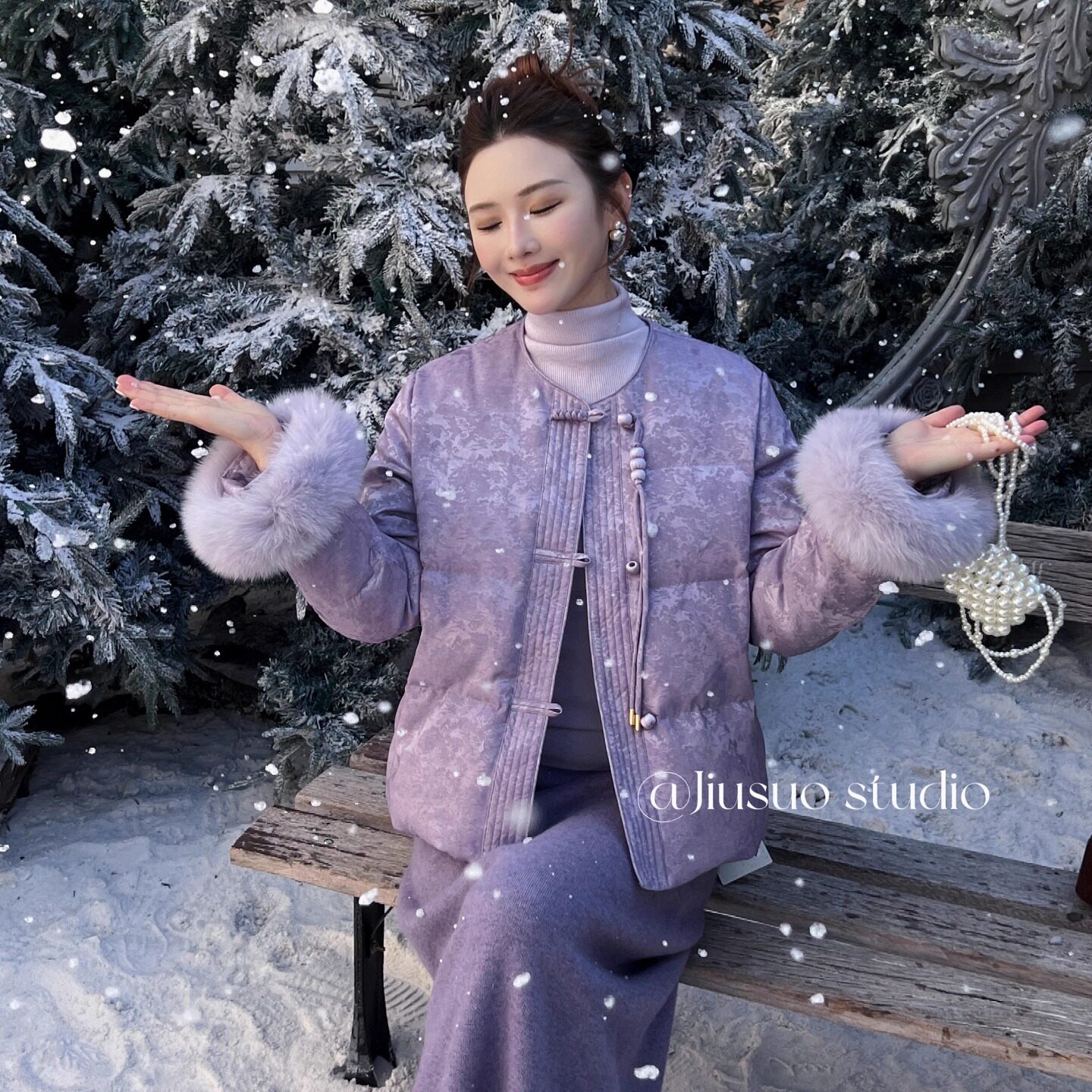 新中式紫色圆领绣球流苏狐狸毛羽绒服女2025冬季90白鸭绒提花外套,女装/女士精品,羽绒服,淘宝优惠券,粉丝福利购,淘宝优惠卷