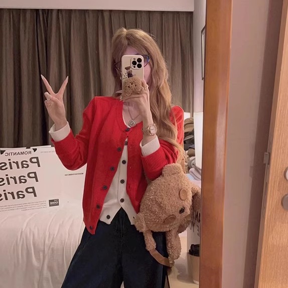 撞色拼接宽松假两件圆领毛衣外套