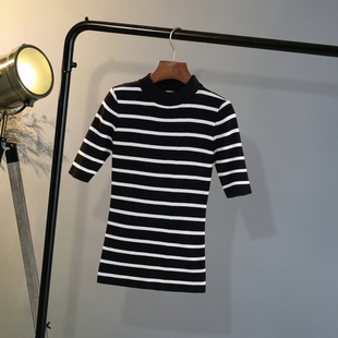 打底衫 针织毛衣套头衫 女2019新款 黑白条纹上衣修身 半高领中袖 春季