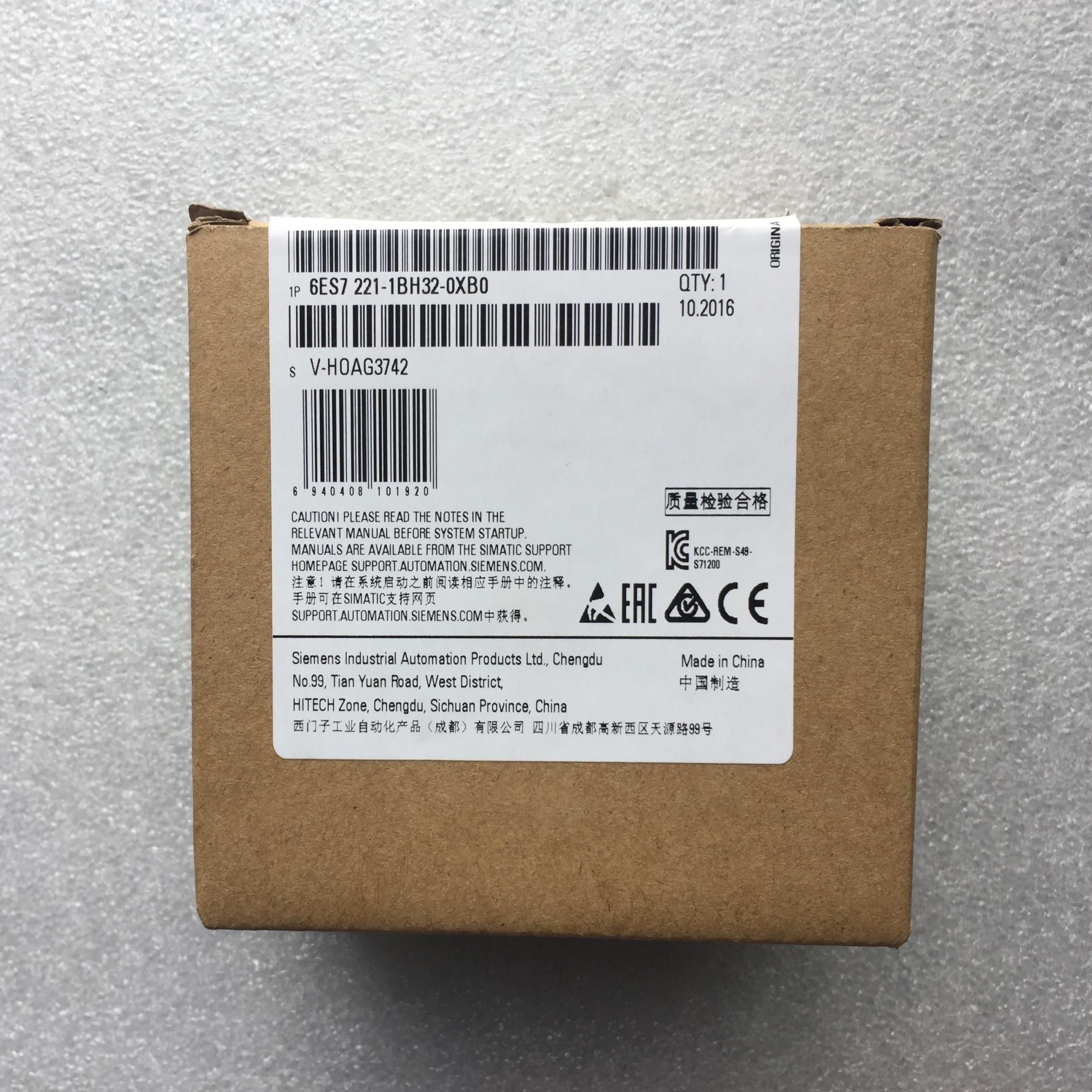 6ED1052-2MD08-0BA1西门子模拟输出标准型6ED1052-2MD08-0BA1