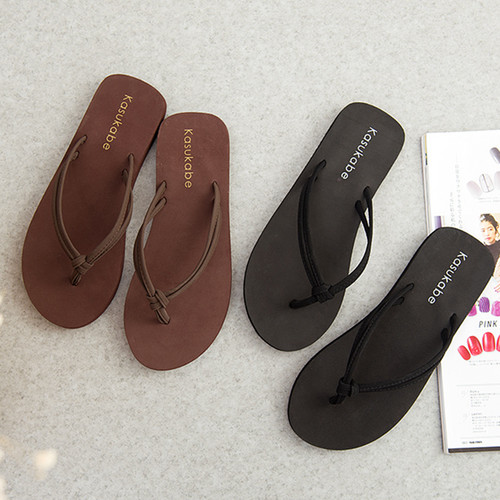 双带森女风平跟夹脚防滑人字拖