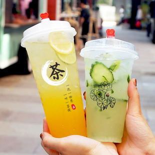 90口径一次性奶茶塑料杯700ml商用高透带盖饮料果汁打包杯子定制