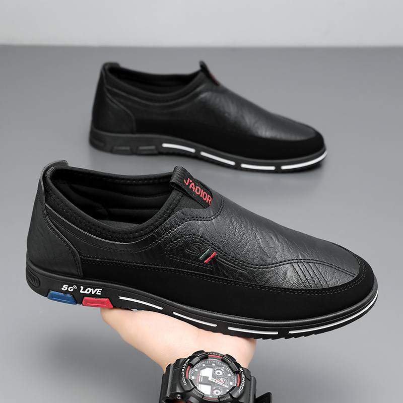 冬季男鞋2025新款休闲皮鞋男士百搭潮流板鞋低帮小众板鞋运动潮鞋